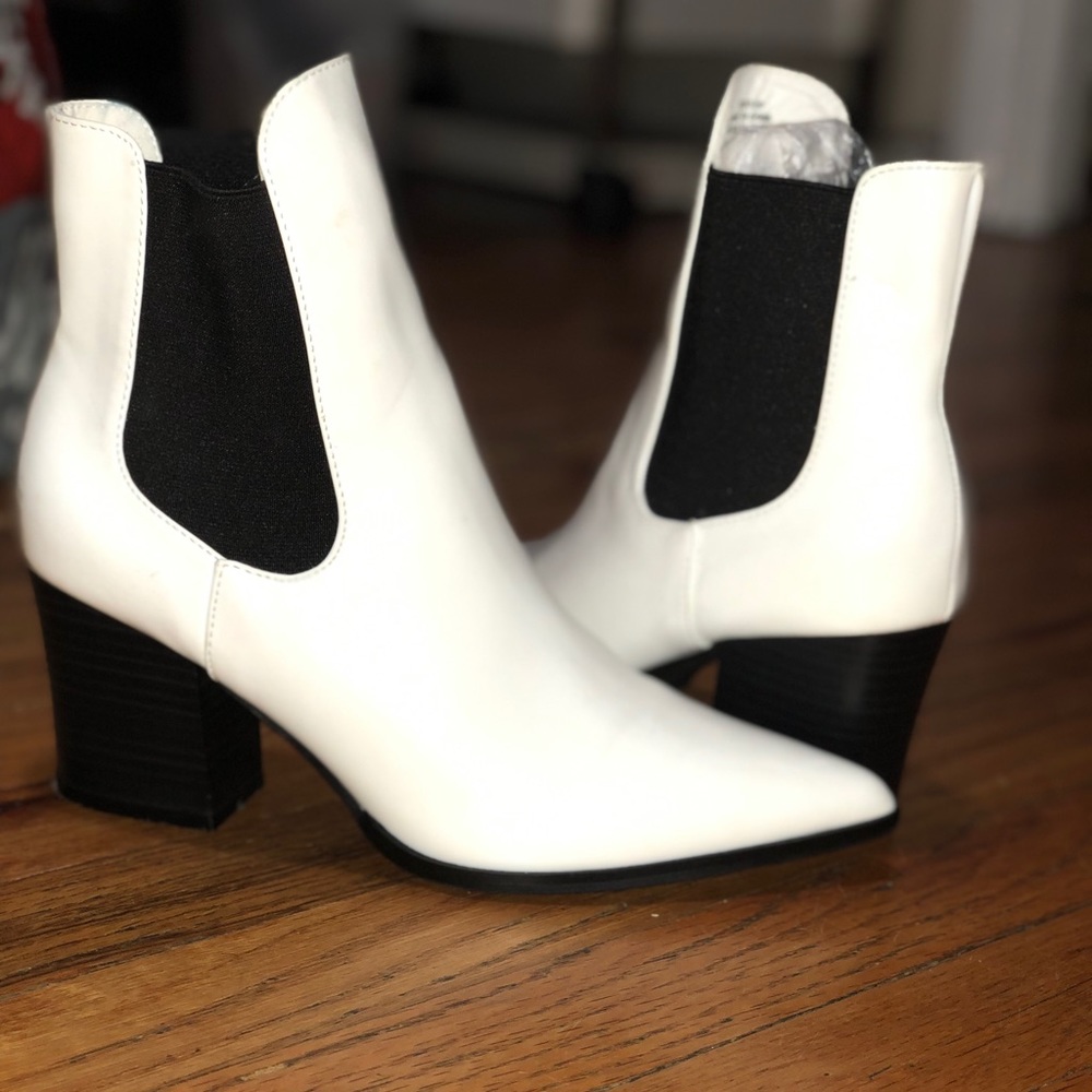 White Faux leather pointed toe boots